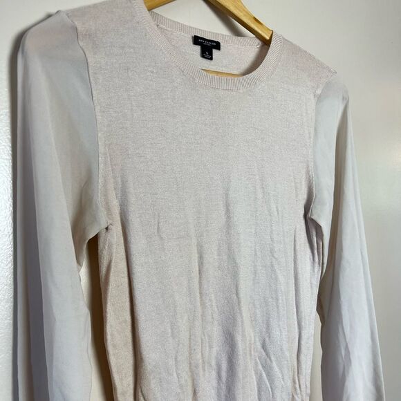 CLEARANCE! Cream Ann Taylor Mixed Media Sweater Size S EUC - Picture 3 of 5